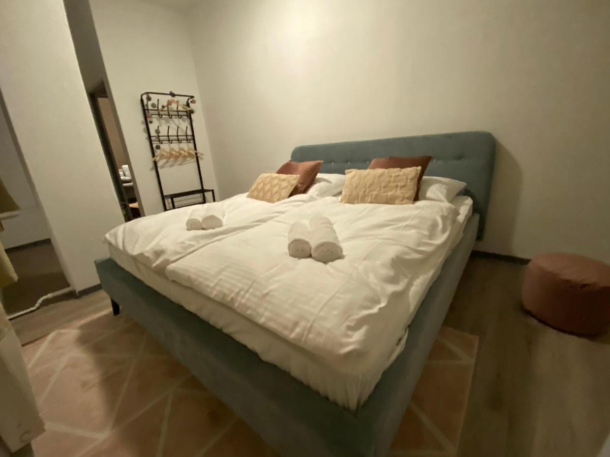 Urbansuites - Modern & Zentral In Der City - Dein Zuhause In 斯图加特 外观 照片
