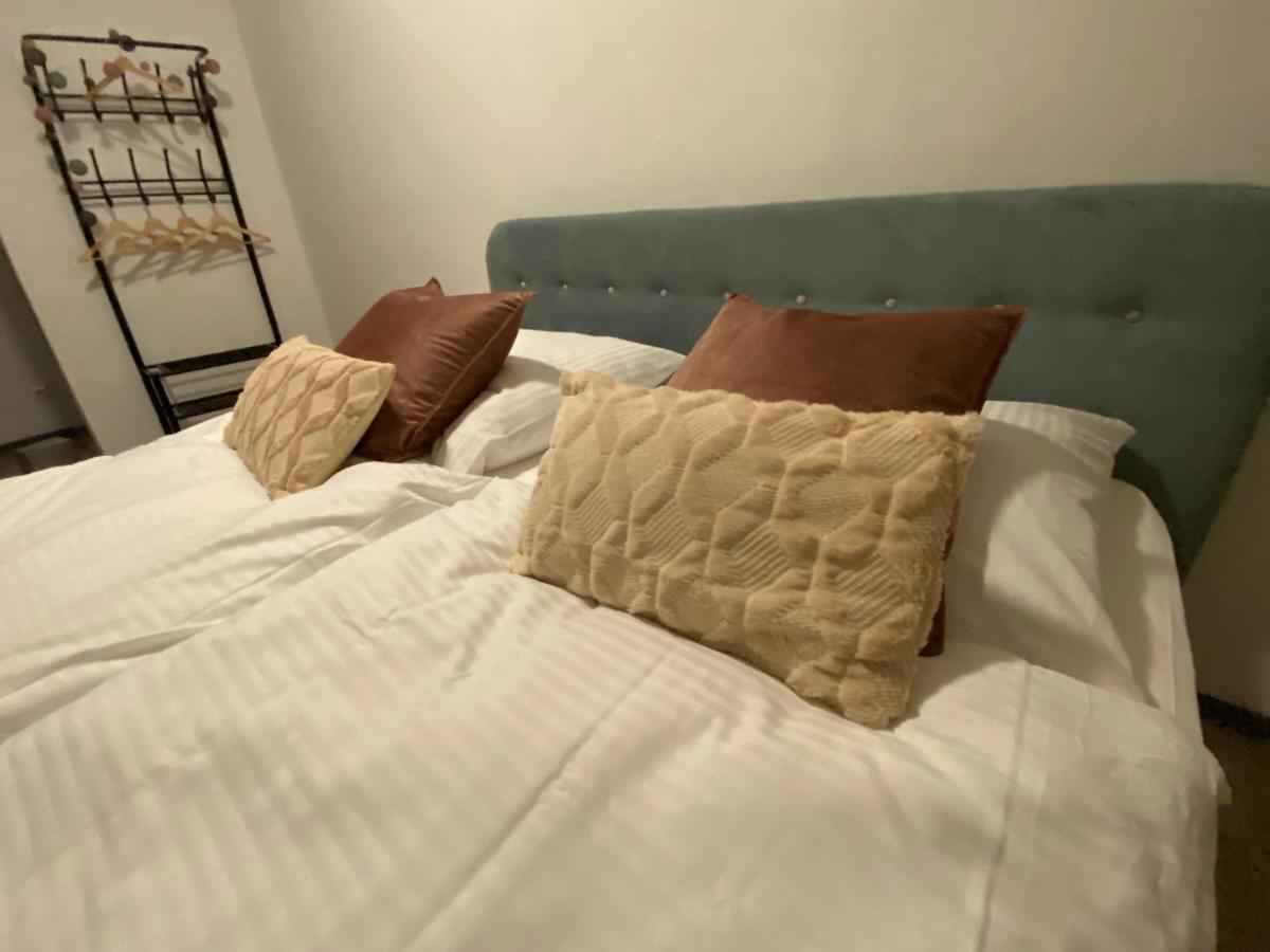 Urbansuites - Modern & Zentral In Der City - Dein Zuhause In 斯图加特 外观 照片