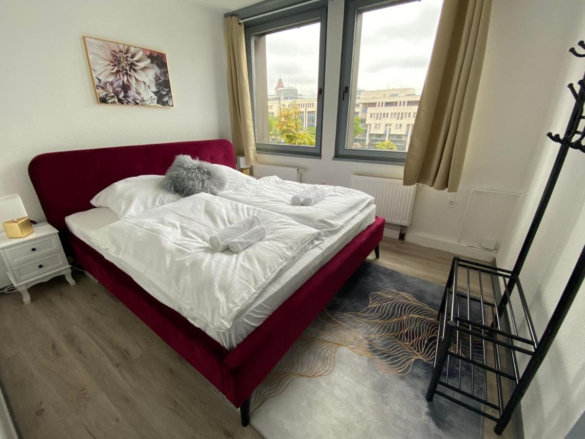 Urbansuites - Modern & Zentral In Der City - Dein Zuhause In 斯图加特 外观 照片